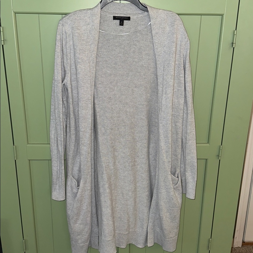 Banana Republic Gray Women's Sweater